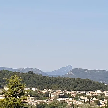 Maison Climatisee Avec Piscine Chauffee בית נופש