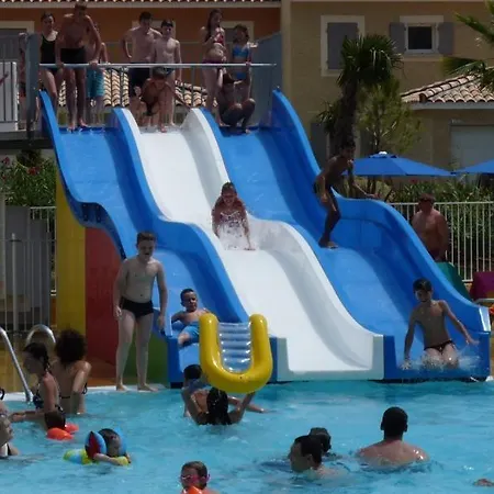 Holiday home Maison Climatisee Avec Piscine Chauffee *