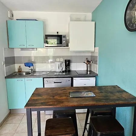 Maison Climatisee Avec Piscine Chauffee *